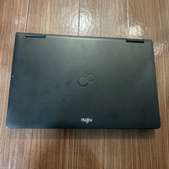 【ほぼ未使用✨】フジツーデスクトップ?パソコン