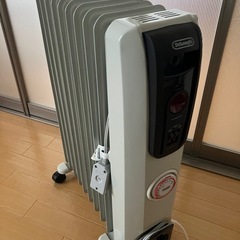 デロンギ　オイルヒーター