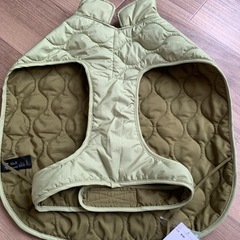 新品　Ｈ&M ワンコ　キルティングドッグジャケット　の画像