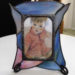 写真立て　ステンドガラス