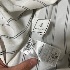 服　ストライプの画像