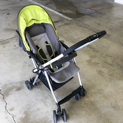 ベビーカーの画像