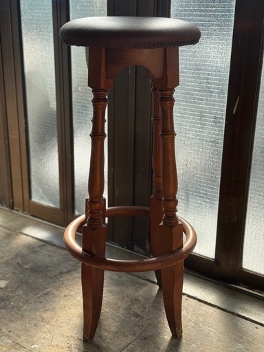 ヴィンテージ　イタリア製ハンドメイド　無垢材カウンターチェア　　　ハイチェア/ハイスツール/バーカウンター/椅子 ヴィンテージ イタリア製ハンドメイド 無垢材カウンターチェア