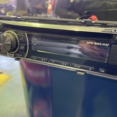 アルパイン　ＣＤＥ-１０１J ＣＤステレオ　　50wat max...