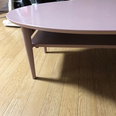 折りたたみテーブルの画像