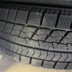車のパーツ タイヤ、ホイール