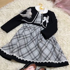 美品フォーマル 130cm