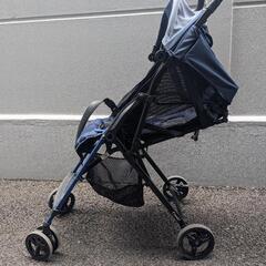 combi ベビーカー F2plusの画像