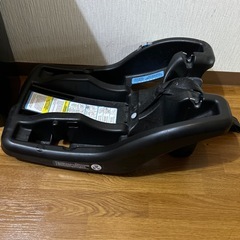 チャイルドシートの固定するやつ
