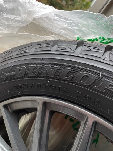 スタットレスタイヤ　１シーズンのみ使用