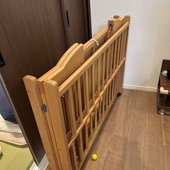 ベビーベッド 木製 スリーピーの画像