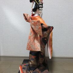 日本人形（豊榮　”福寿”　寿美礼作）、フランス人形（ガラスケース付き）　の画像