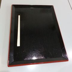 残り５枚　早い者勝ち　富士長手木目盆 尺3寸 黒渕朱