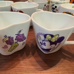ディズニースーベニアマグカップ2個セット
