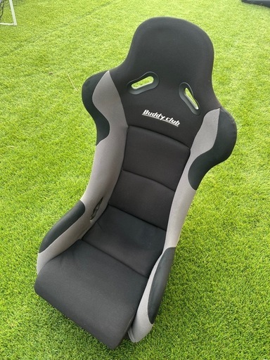 【終了】バケットシート Buddy club