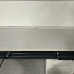 ☆平机とワゴンのセット　幅140cm イトーキの画像