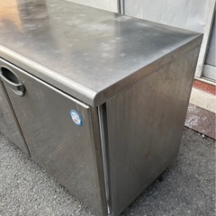 【動確済み】フクシマ 業務用冷凍庫 YRC-152FM2-F 1500×600×800 329L 単相 100V 台下冷凍庫 コールドテーブル 店舗用品 厨房 大阪の画像