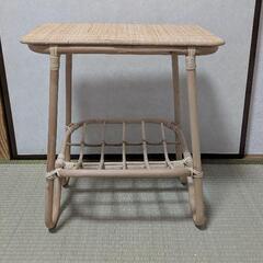 ラタン　サイドテーブル