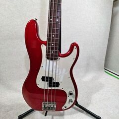 FENDER プレシジョン ベース 