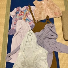  女児110-140 冬物　パーカー　プリキュアパジャマなどジャ...
