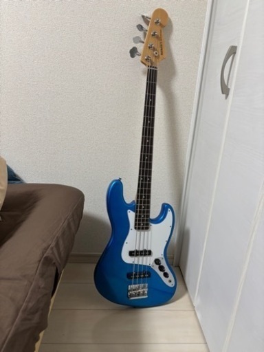 BUSKER ベース ギグケース付き
