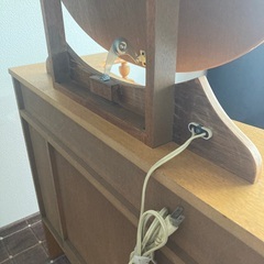 鏡台　木製・100vコンセント付き　の画像
