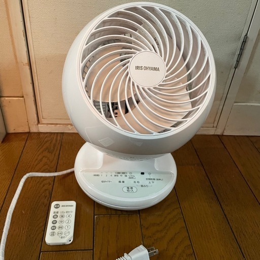 【お譲り先決定】アイリスオーヤマ サーキュレーター  PCF-CT152-W