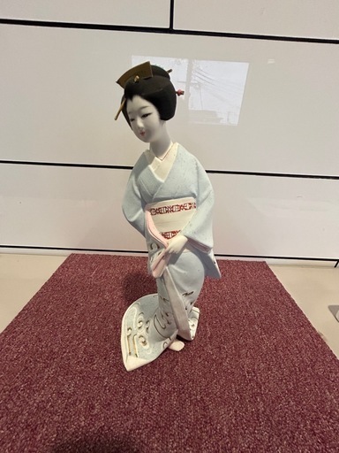 Ⓜ️商品　【土日対応】 着物美人　23cm 現状渡し