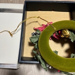 クリスマスリースの画像