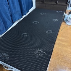 収納付きシングルベッド