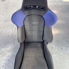 セミバケシート　バケットシート　車用シートの画像