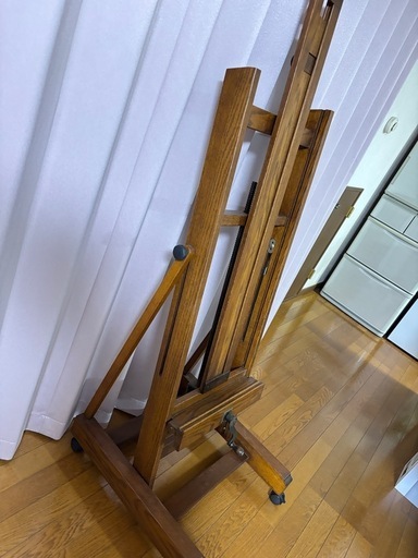 木製大型イーゼル【2/11まで】
