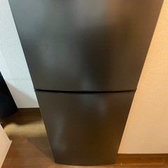 冷蔵庫 マクスゼン　
