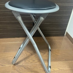 折りたたみ椅子