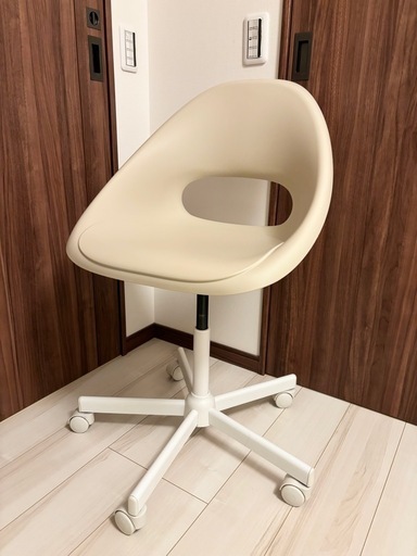 美品　デスクチェア　IKEA\n