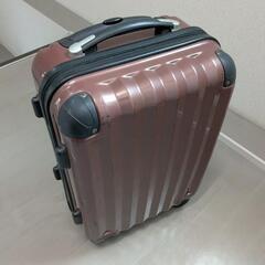 スーツケース　機内持ち込み可