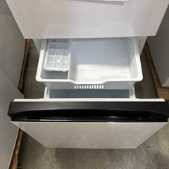 大幅割引！！/配送可【ハイセンス】135L 冷蔵庫★2023年製 クリーニング済/6ヶ月保証付き 【管理番号10102】の画像