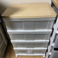 【交渉中】キャスター付きウッドトップチェスト