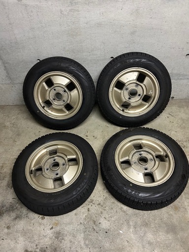 BLIZZAKVRX2 冬タイヤ　2023年製