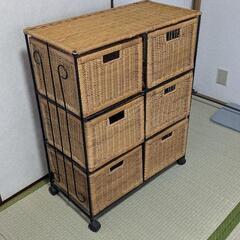 ラタン　チェストの画像