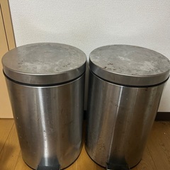 蓋付きゴミ箱/ダストボックス