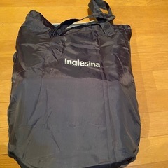 テーブルチェアの画像