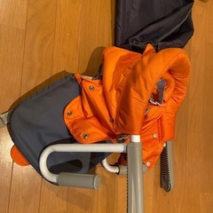 テーブルチェアの画像