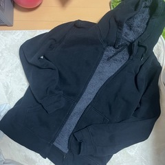 ユニクロ　ボアパーカー