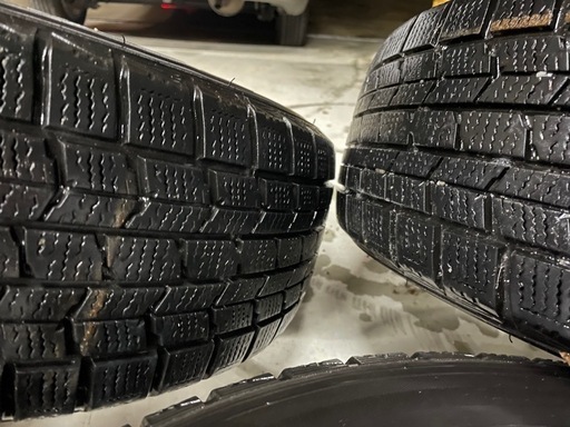 50プリウス　ヨコハマスタッドレスタイヤ 4本セット『送料込』 プリウス50 4本セット ホイル付きスタッドレスタイヤ