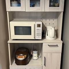 食器棚キッチンボード美品 (non) 広木の収納家具《食器棚、キッチン収納》の中古あげます・譲ります｜ジモティーで不用品の処分