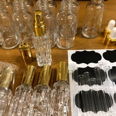 未使用　小分けボトル　スプレー　ガラス製　多数セットの画像