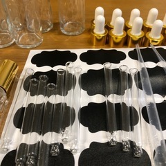 未使用　小分けボトル　スプレー　ガラス製　多数セットの画像