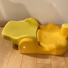 アップリカ ベビーバスチェア
の画像