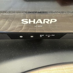 SHARP AQUOS テレビ32Vの画像